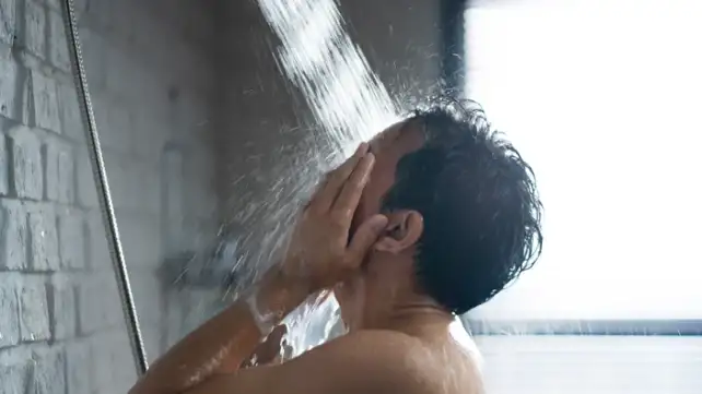 Pros and Cons of Cold Showers