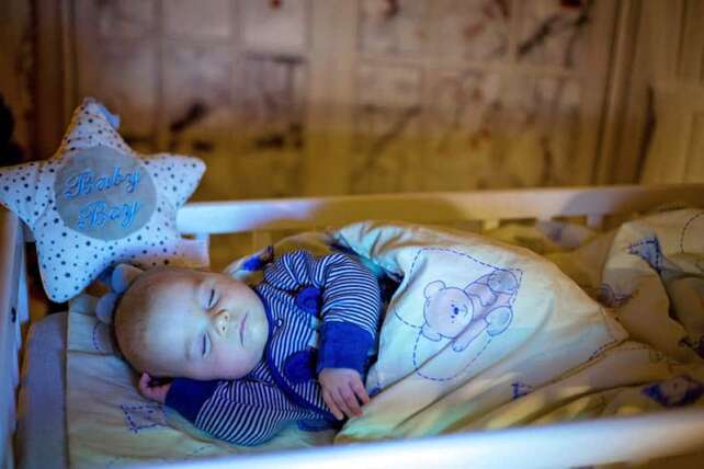 how to keep baby warm at night