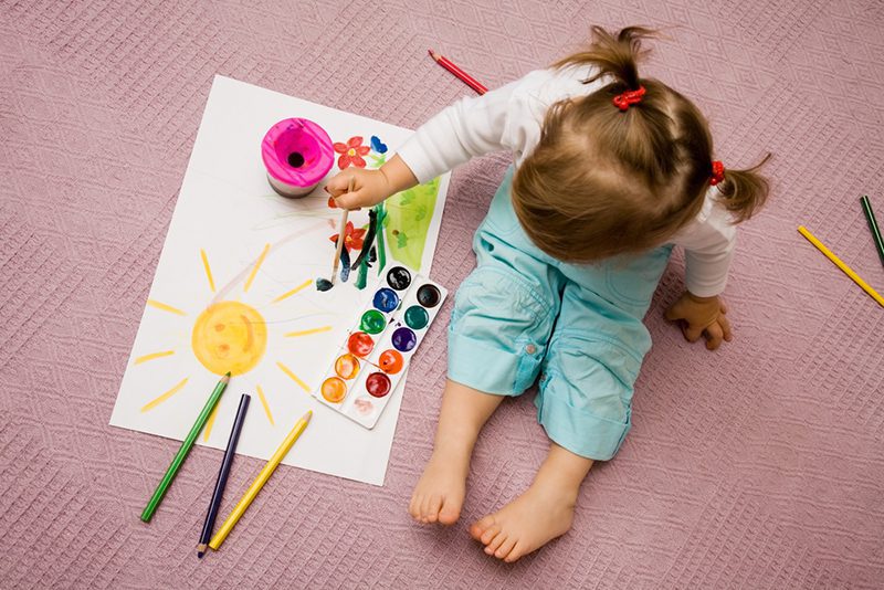 When Do Toddlers Learn Colors?